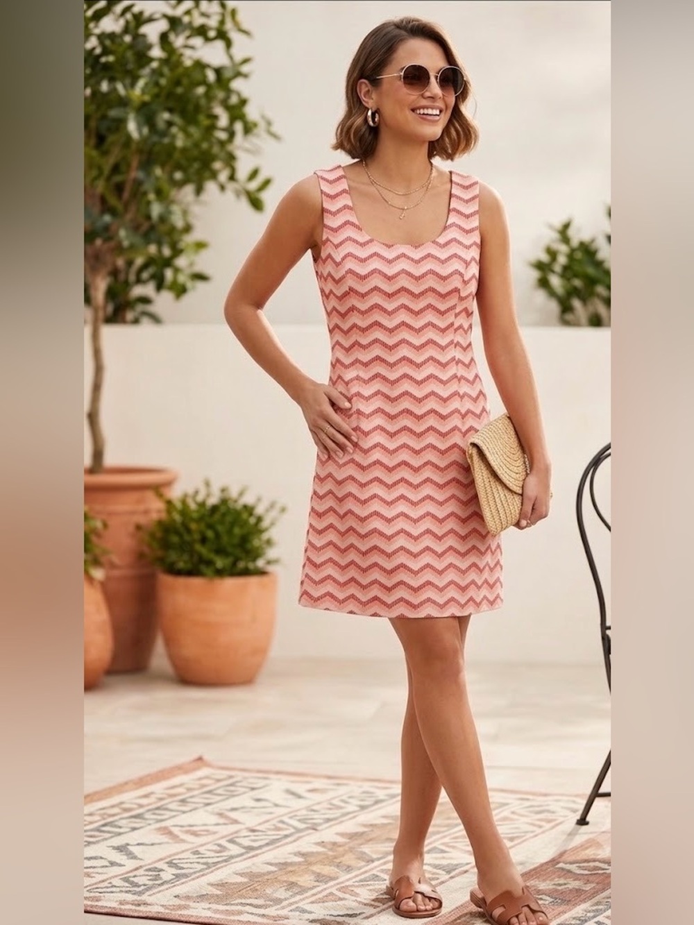 Vintage Chevron ZigZag Sleeveless Scoop Neck Mini Dress 60s Mod Aesthetic Retro